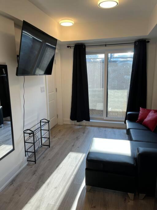 Lovely One Bedroom Condo With Free Parking Cataratas do Niágara Exterior foto