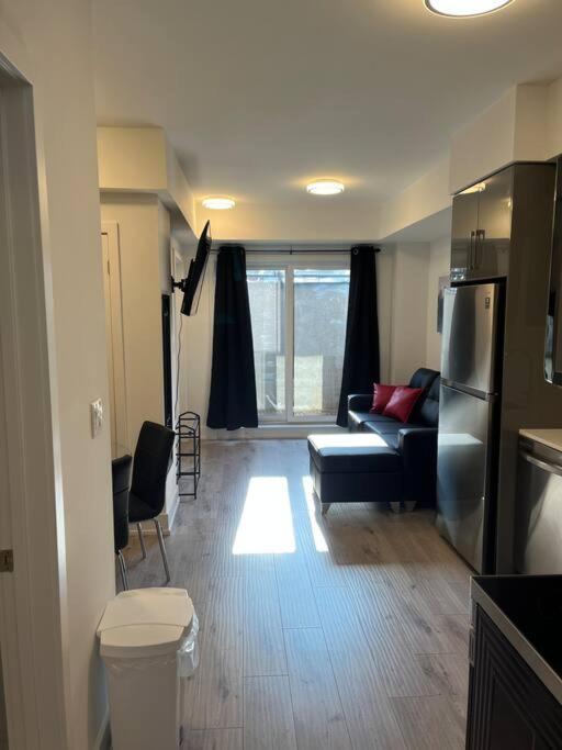Lovely One Bedroom Condo With Free Parking Cataratas do Niágara Exterior foto