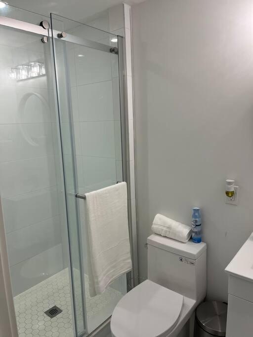 Lovely One Bedroom Condo With Free Parking Cataratas do Niágara Exterior foto